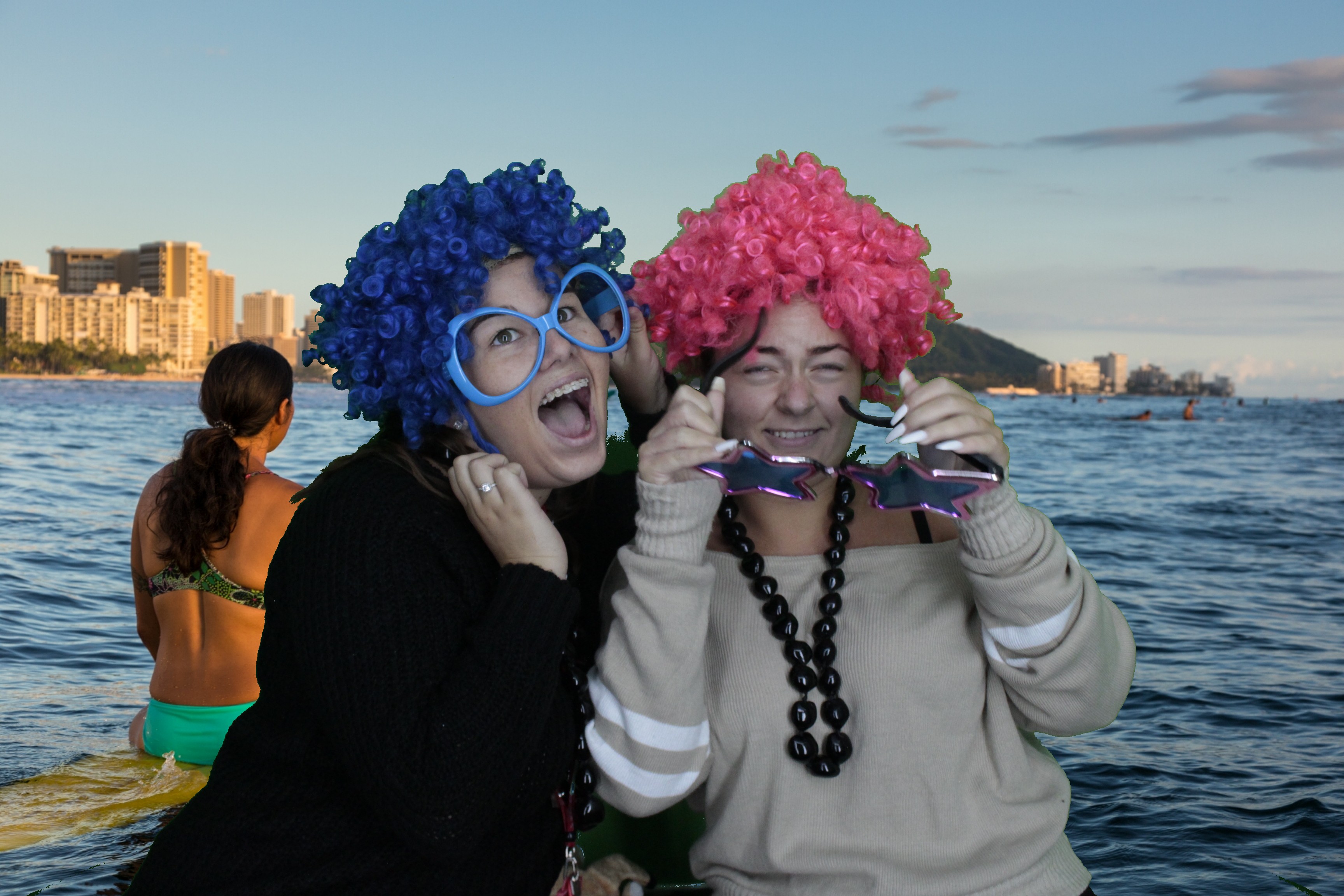 Hawaii Theme Virgin Holidays | View more photos from the event at gallery.myphotoboothexperience.co.uk/u/MyPhotoBoothExperienceLtd/Hawaii-Theme-Virgin-Holidays